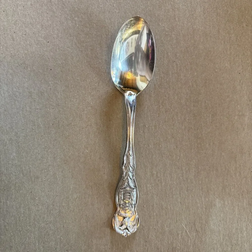 Wm Rogers this vintage